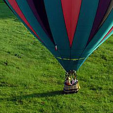 Enjoy a balloon flight with Breeze Balloons